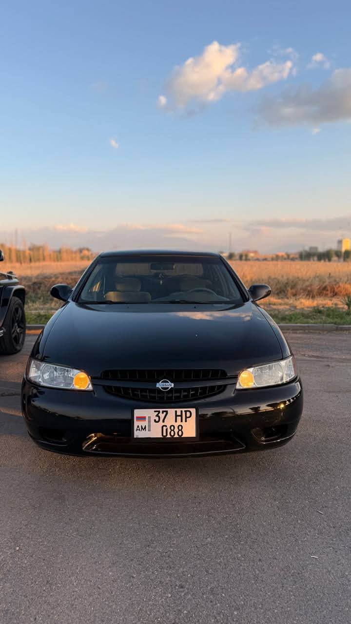 Nissan Altima 2000
