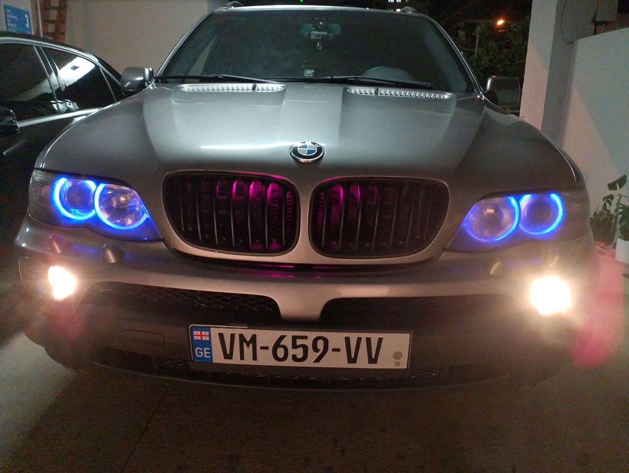 BMW E 53 2004