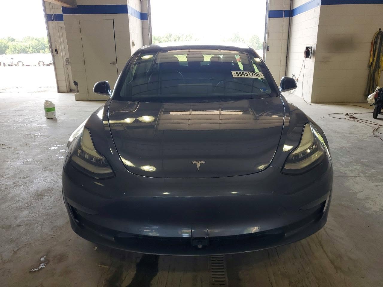Tesla Model 3 2018 — 149,000$