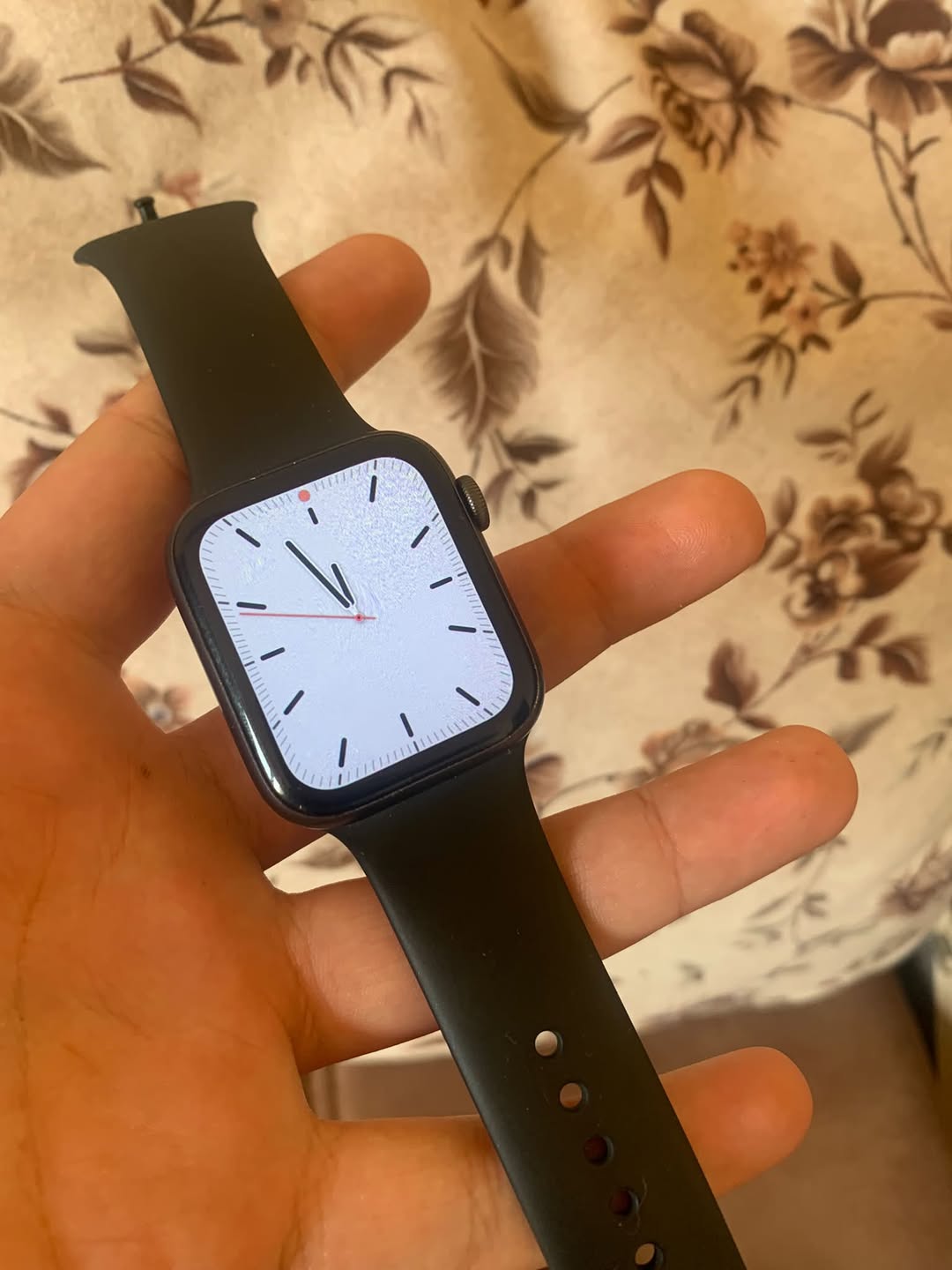 Apple Watch 6 44mm 71% ikinci el — 35.000₺