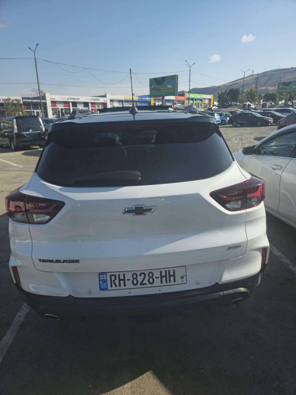 Avtomobil 2021 — 10,500$