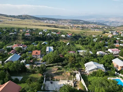 Հողակտոր, Թբիլիսի