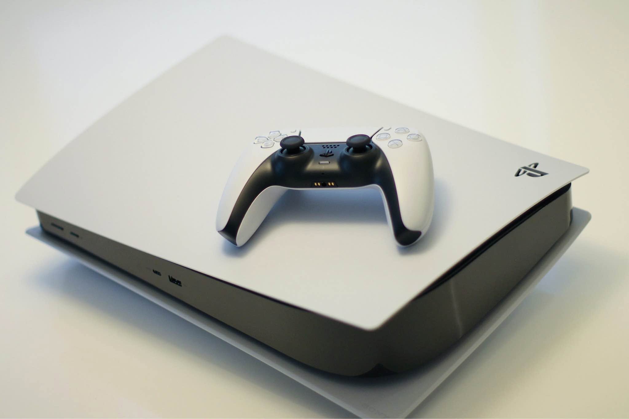 PS5 konsolları Batumda satışta durum idealdir