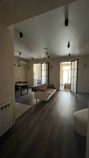 2 oda daire kiralık, Tiflis — $1,000