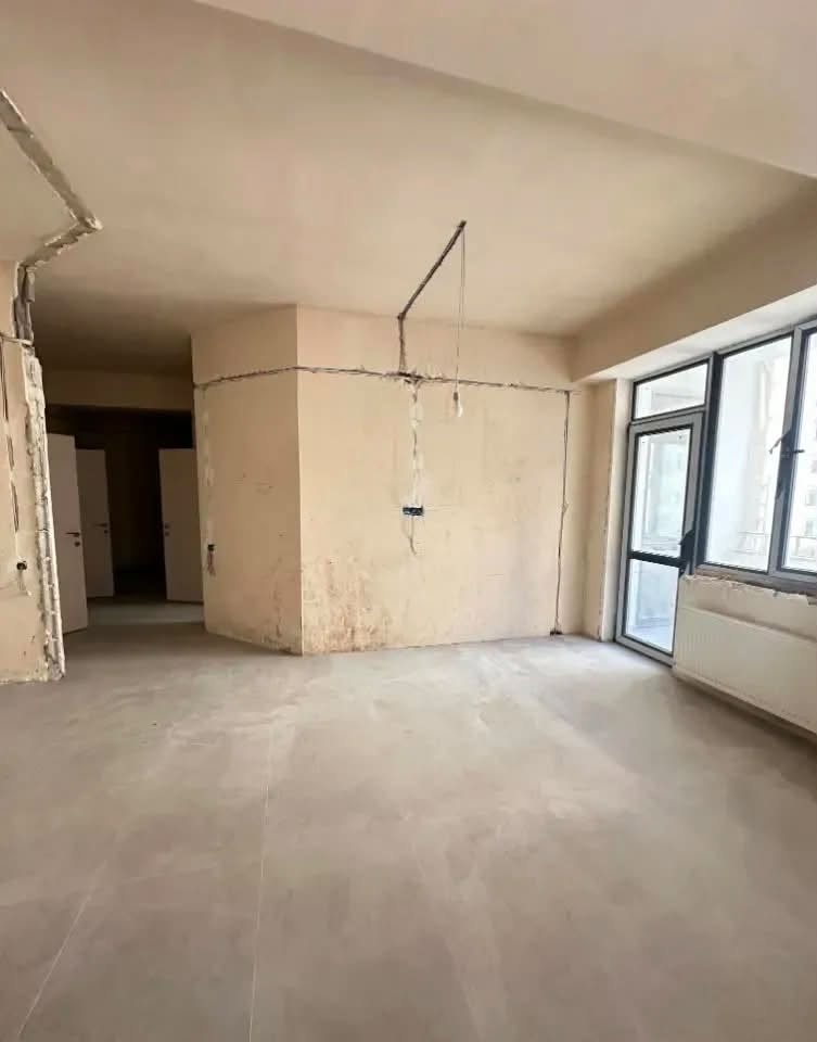 2 otaqlı mənzil satılır, İrəvan — $128,000