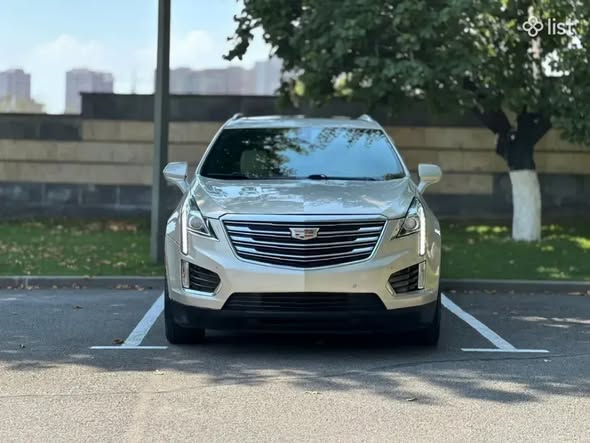 Cadillac XT5 — 14,000$