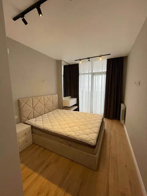 Сдаётся 1-комнатная квартира, Батуми — $700
