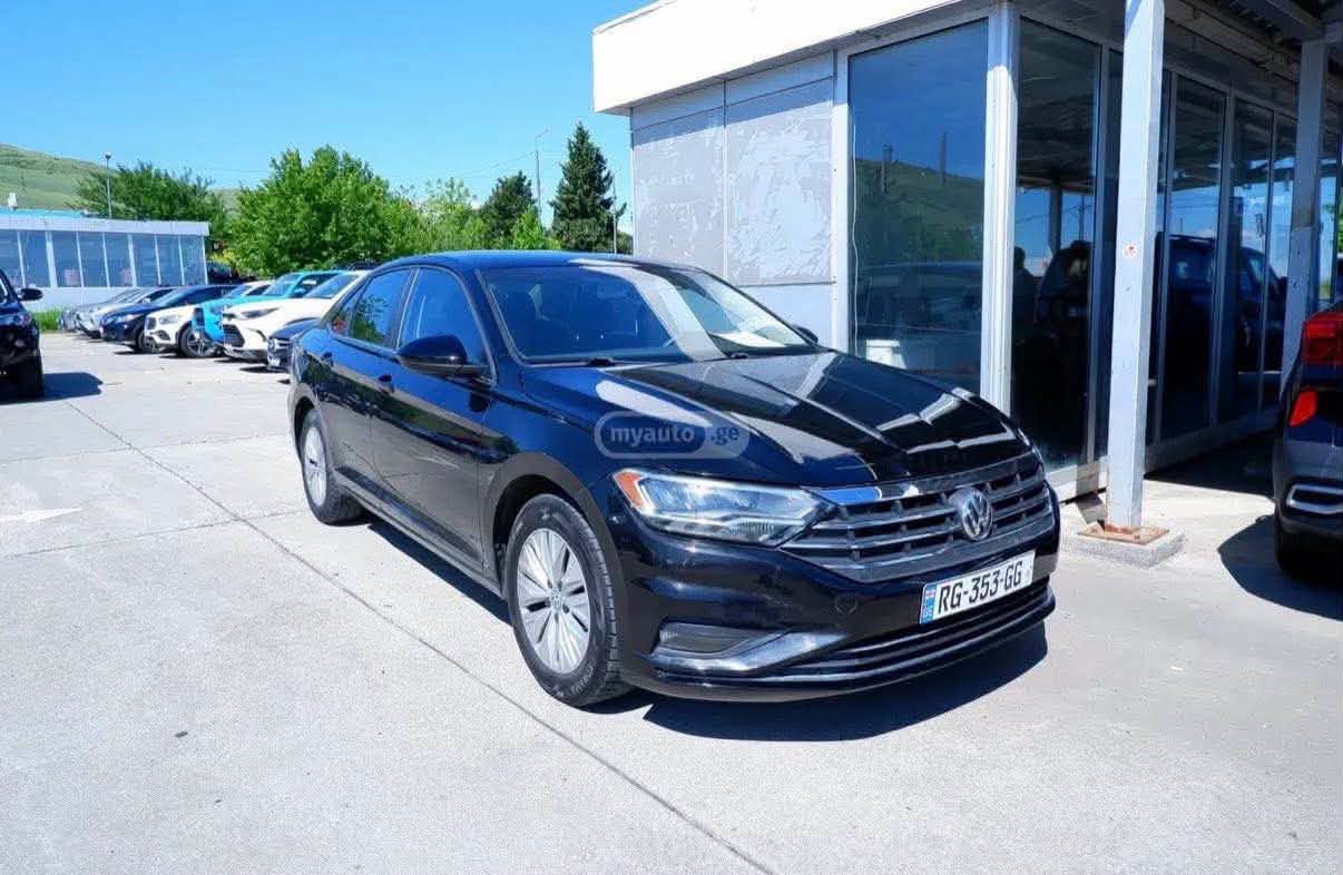 Satılır maşın ideal vəziyyətdədir Volkswagen 2019 — 8,300$