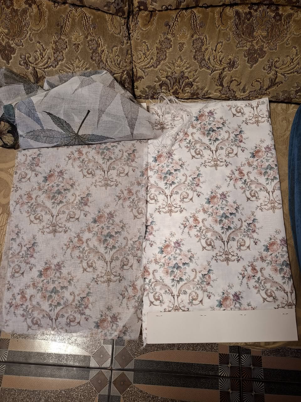 Türkcə pərdələrin yeni modelləri, qalınları da daxil olmaqla aldıq