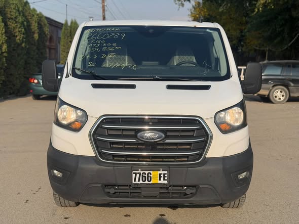 Ford Transit 2020 — 14,800$