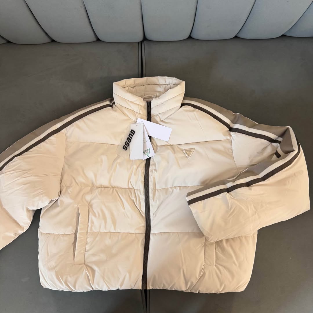 GUESS Winter Puffer Jacket, New With Tags
