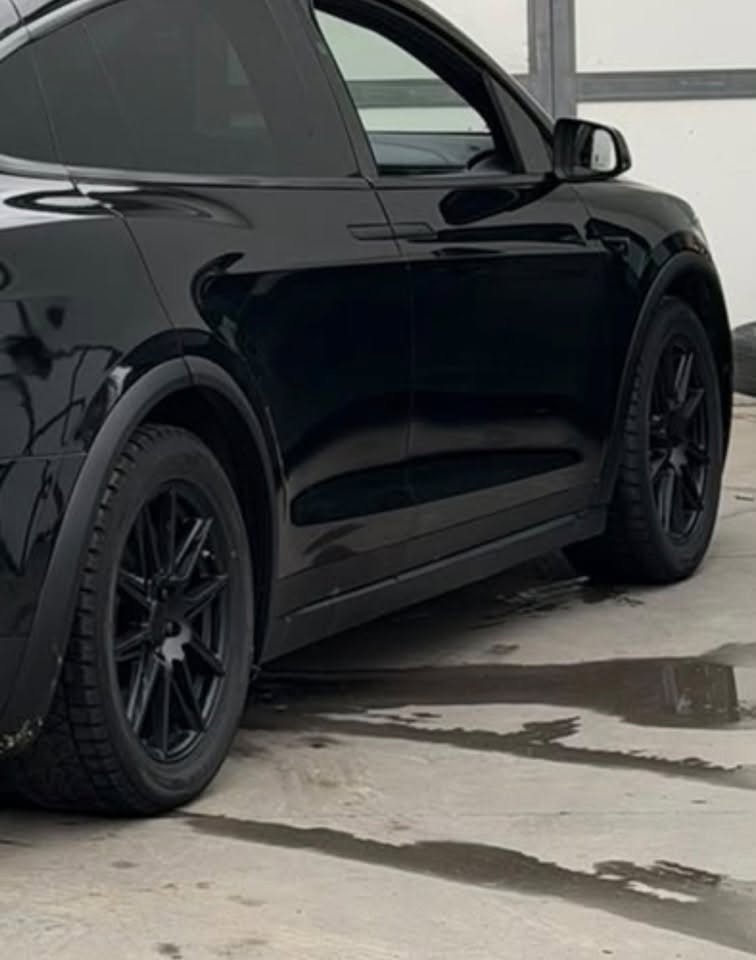 Winter tyres on 19-inch rims