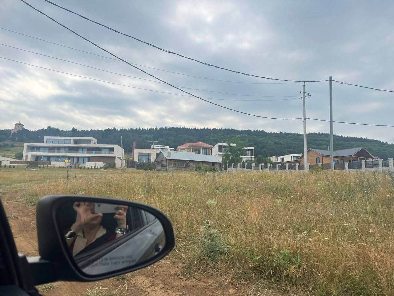 Հողակտոր Ցավկիսիում, 1130 մ²