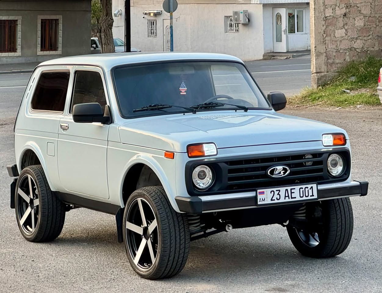 Niva 2121 2012, gas-fitted