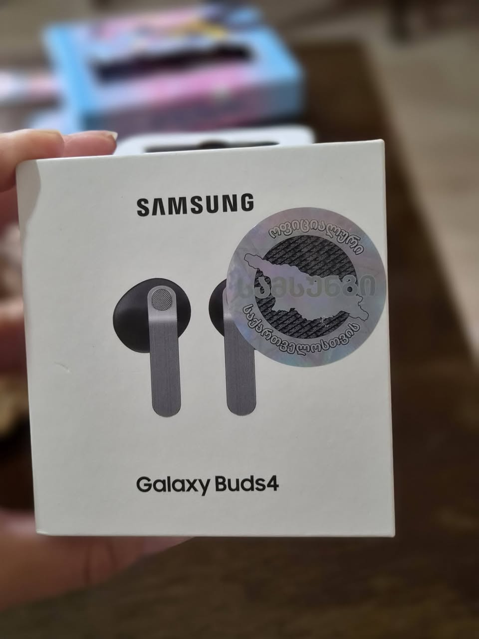 Samsung Galaxy Buds 4 - tamamen - 320₾