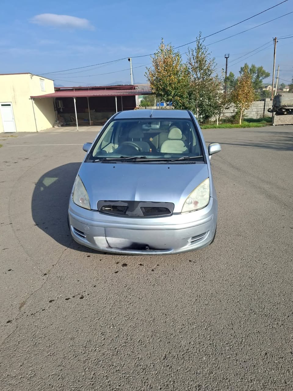 Satılık!!! Mitsubishide Colt… 1.3 2003 — 2,200$