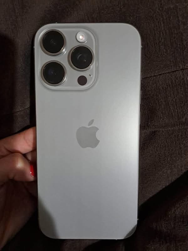 iPhone 16 Pro Natural Titanium 128GB, ბატარეა 92%