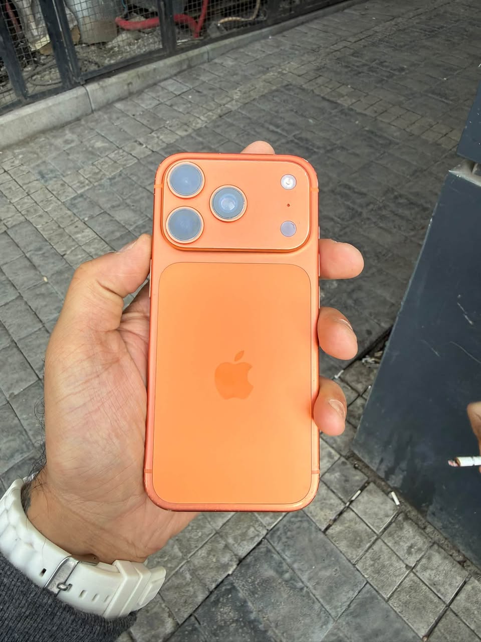 17Pro 256GB for 99, with an unlocked element for 2500