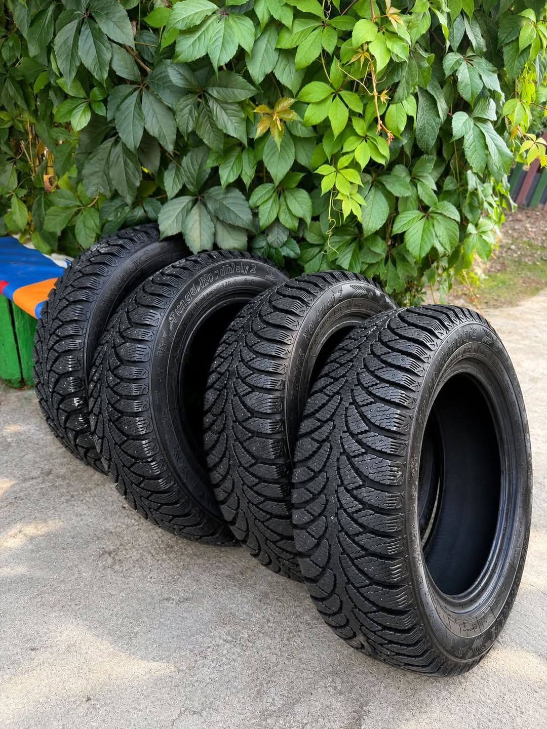 Winter tyres 185/60 R14, set of 4
