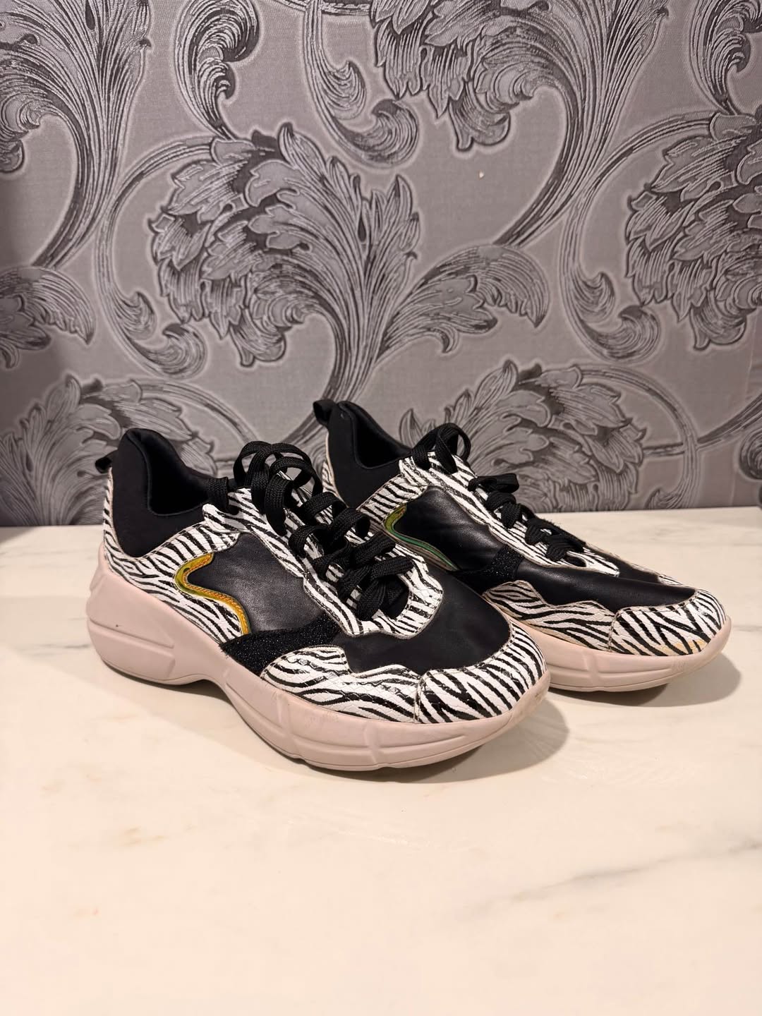 Հագուստ — 30$