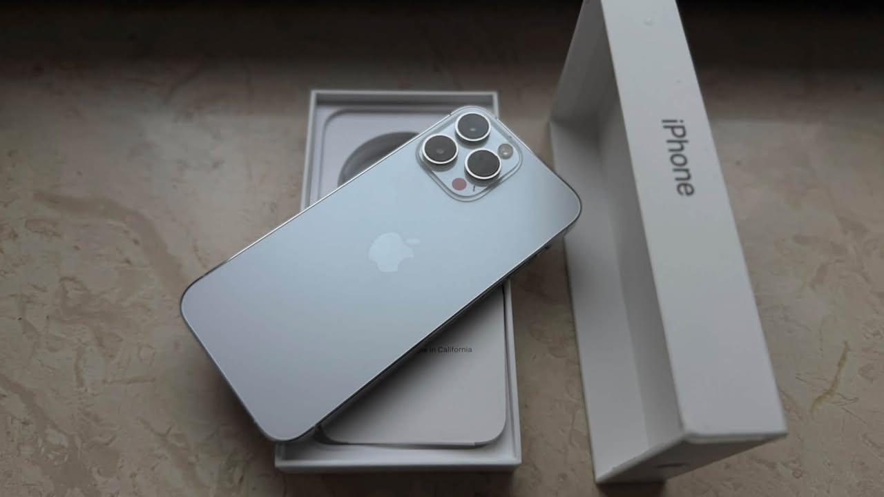 iPhone 14 Pro Max best color — 1,400₾