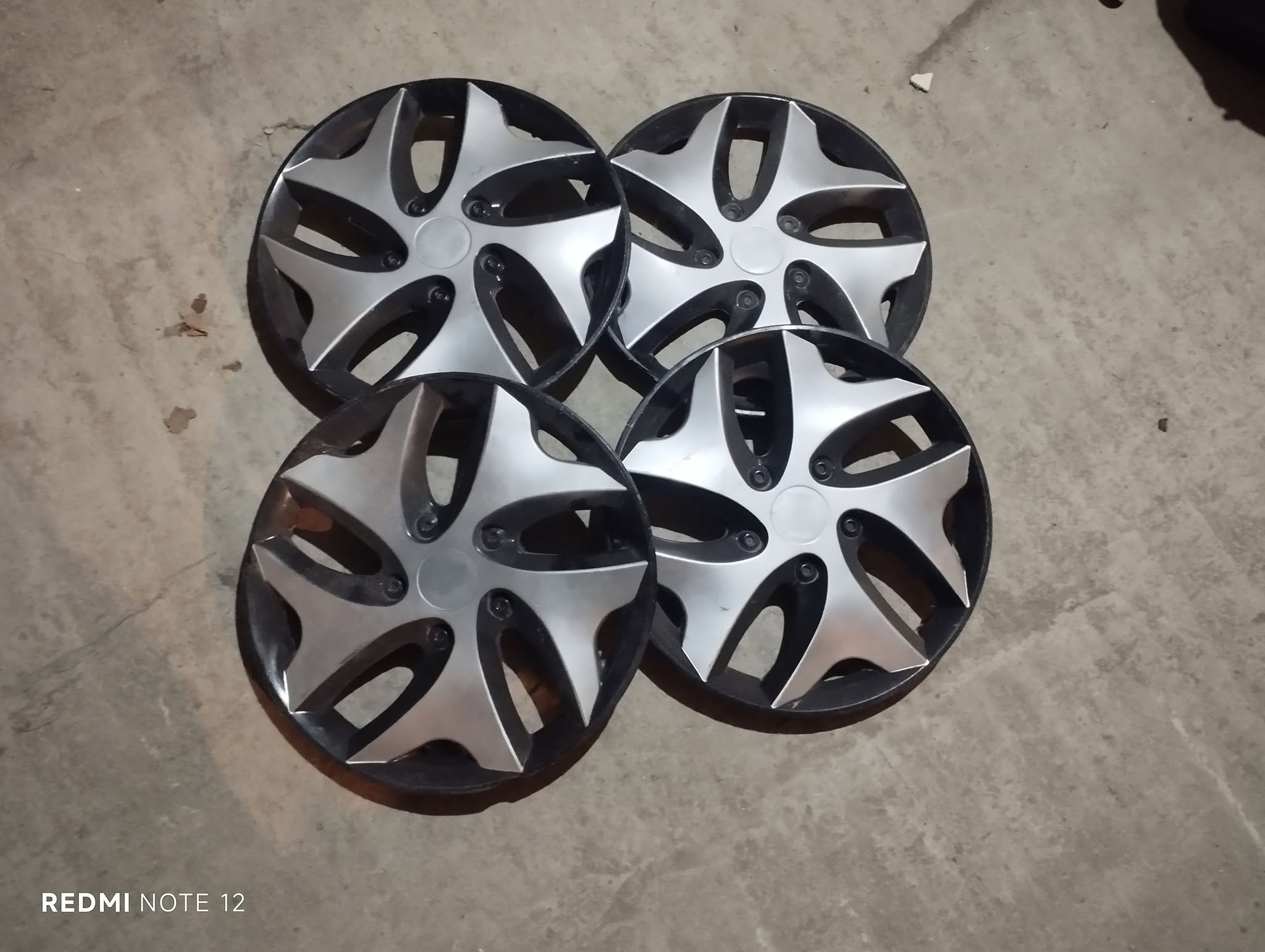 R15 wheel covers, set of four