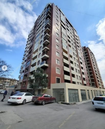 Ticari obje, Bakü — 580,000 ₼