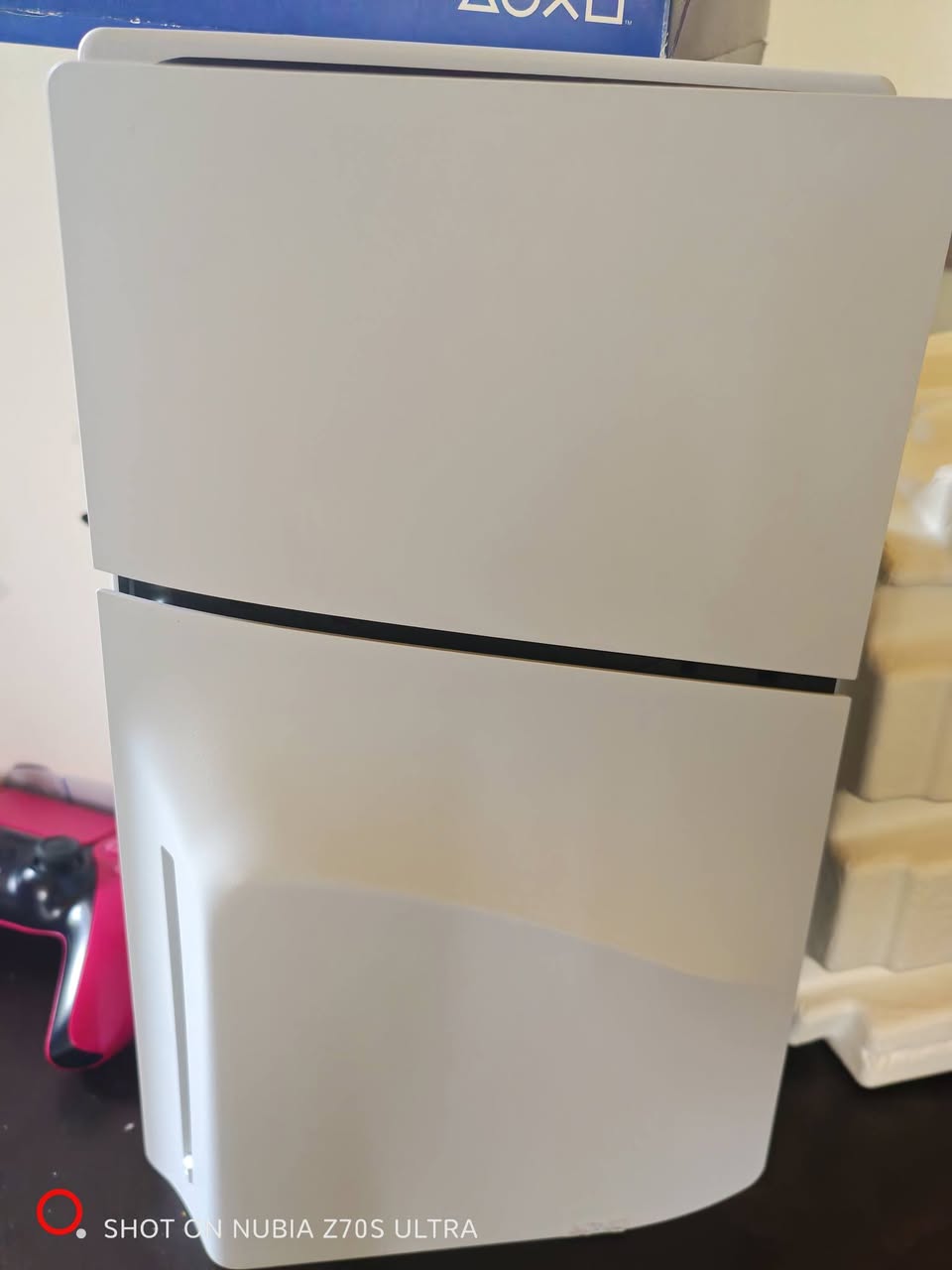 PlayStation 5 Slim 1TB, 2 контроллера