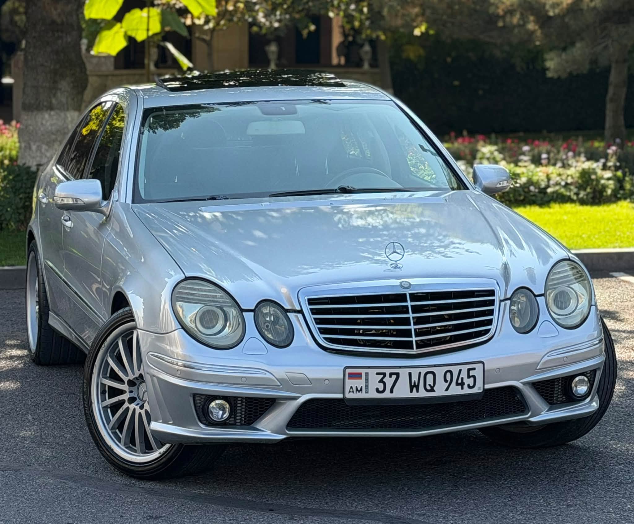 Audi E-350 4Matic 2008