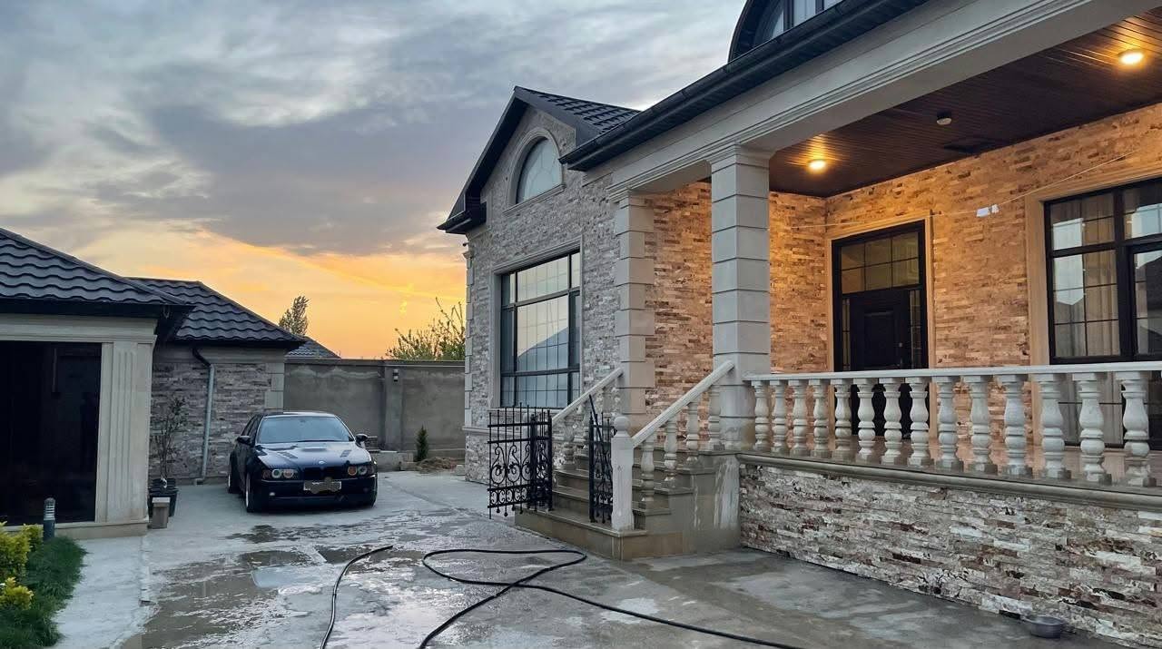 Həyat evi, Bakı - 265.000 Manat