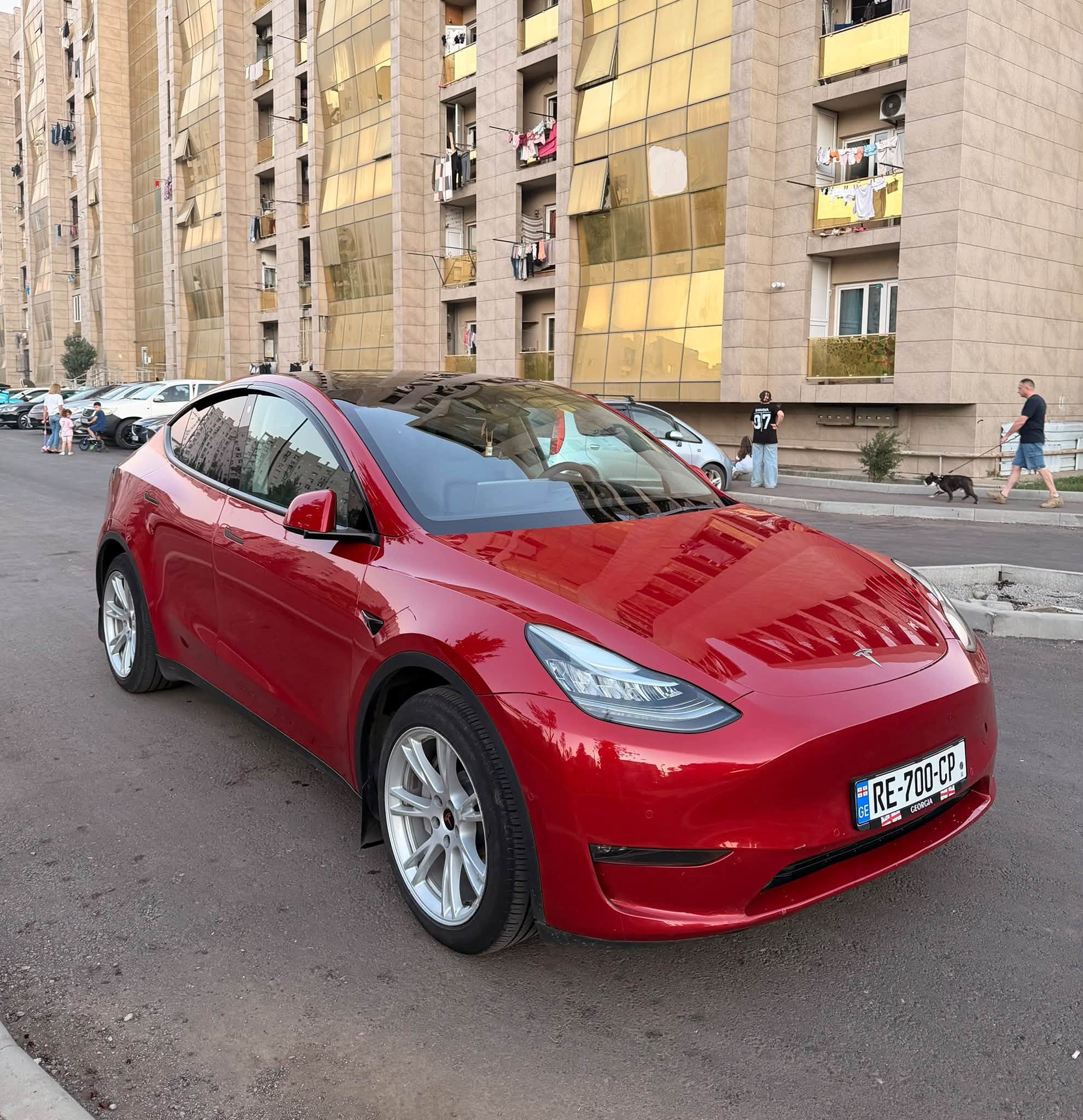 Tesla Model Y 2021