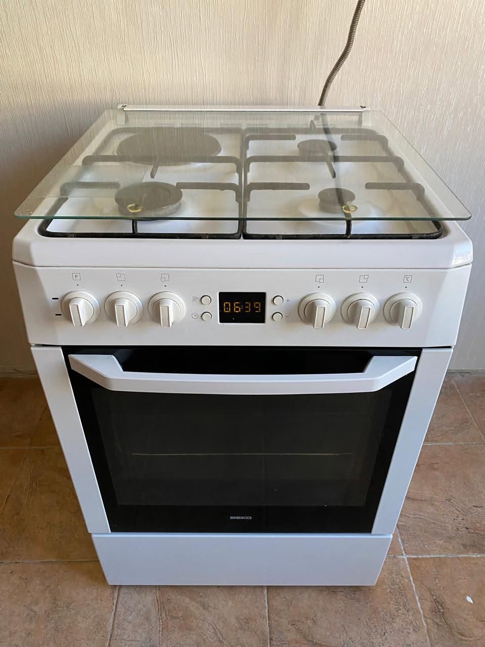 For sale urgently 35,000 ideal