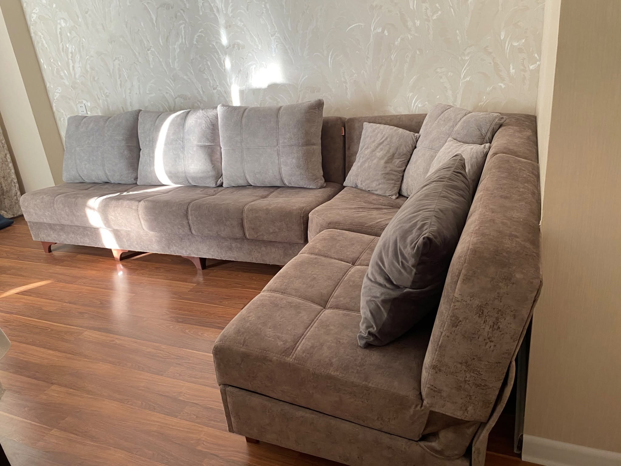 Mebel — 400₼