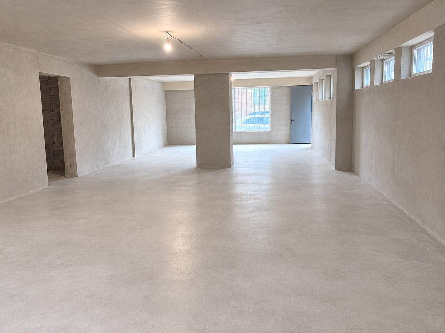 Ticari alan, Tiflis — $140,000