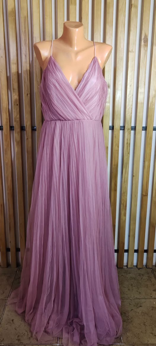Long mauve tulle evening dress, size 44