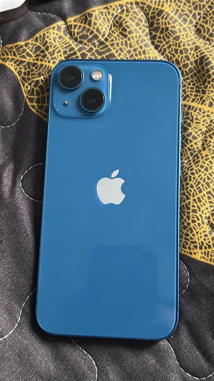 iPhone 13 blue, 79% battery, with box