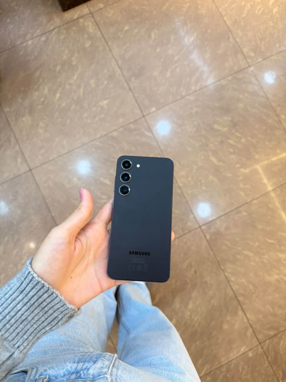 Samsung S23 / შავი / 128GB აისკა՜