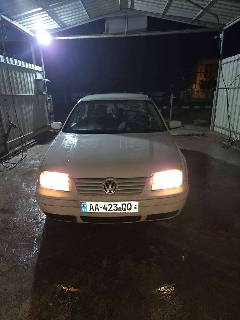 Volkswagen Jetta 1998 — 1,300$