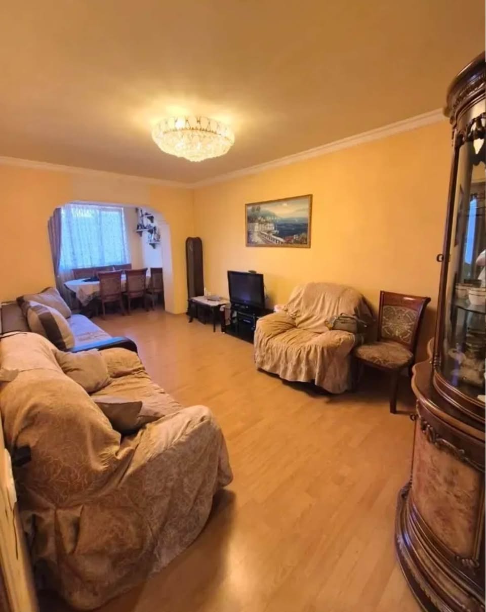 Продаётся 3-комнатная квартира, Ереван — $112,000