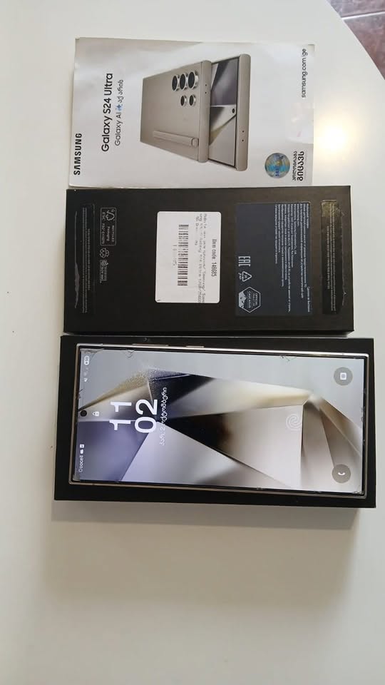 Acil satılık Samsung S24 Ultra. Fiyatı - 1,300₾