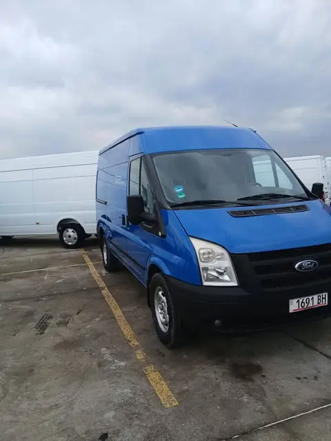 Ford Transit 2013