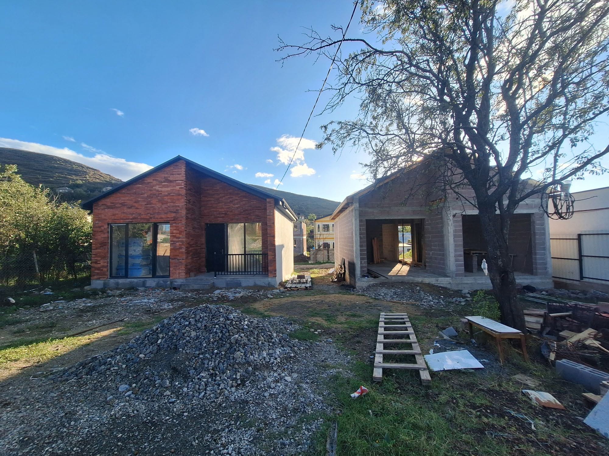 🏡 Վաճառվում են անհատական տներ Մուխիանի ամառանոցներում — 93,000$