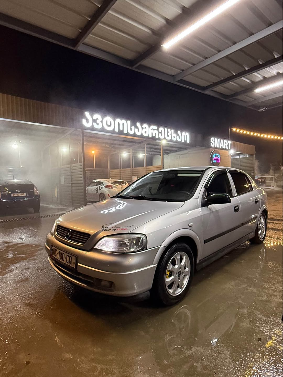 Автомобиль — 2,500$