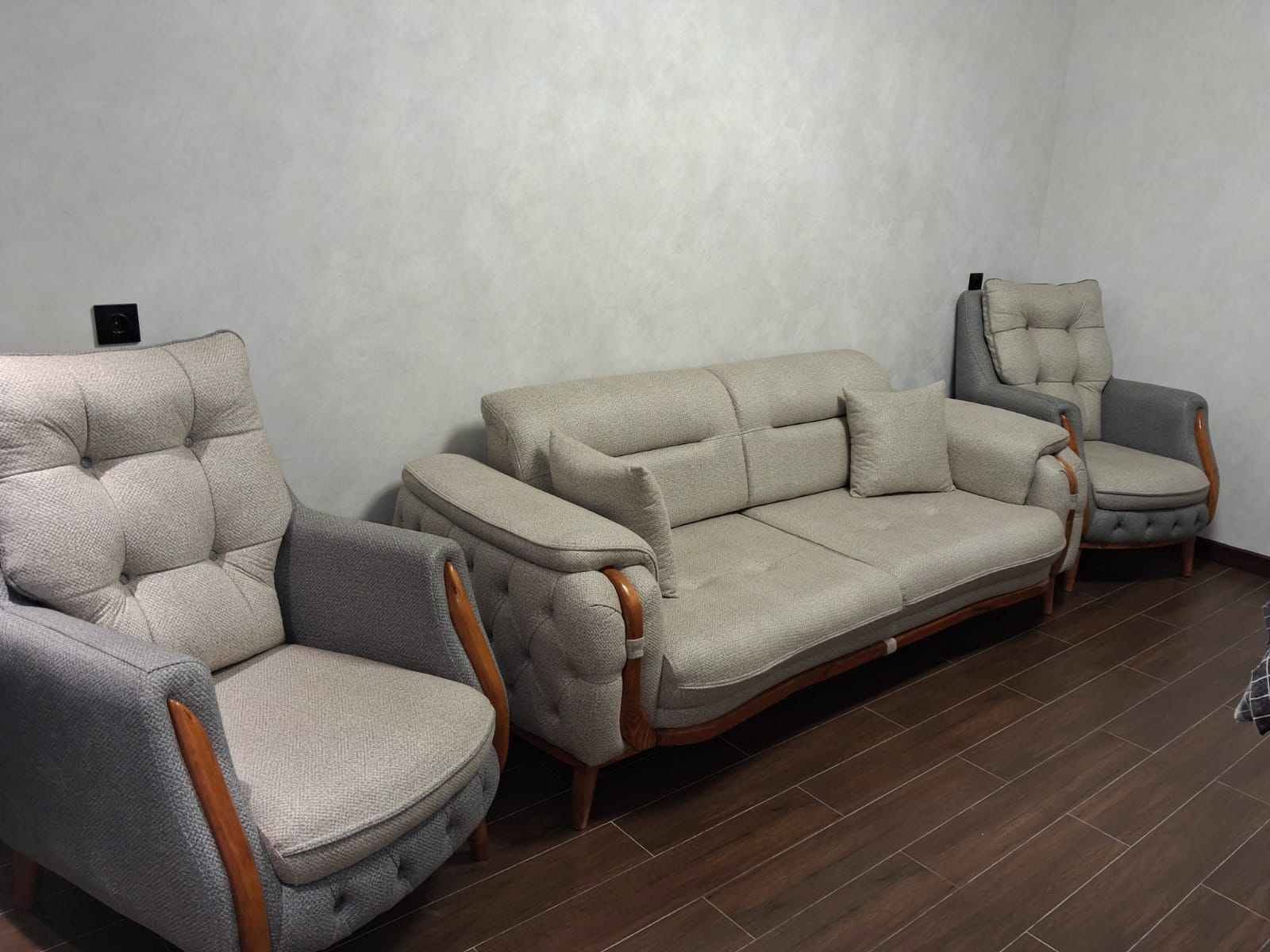 Selling a new sofa, 2.17×92, non-reclining