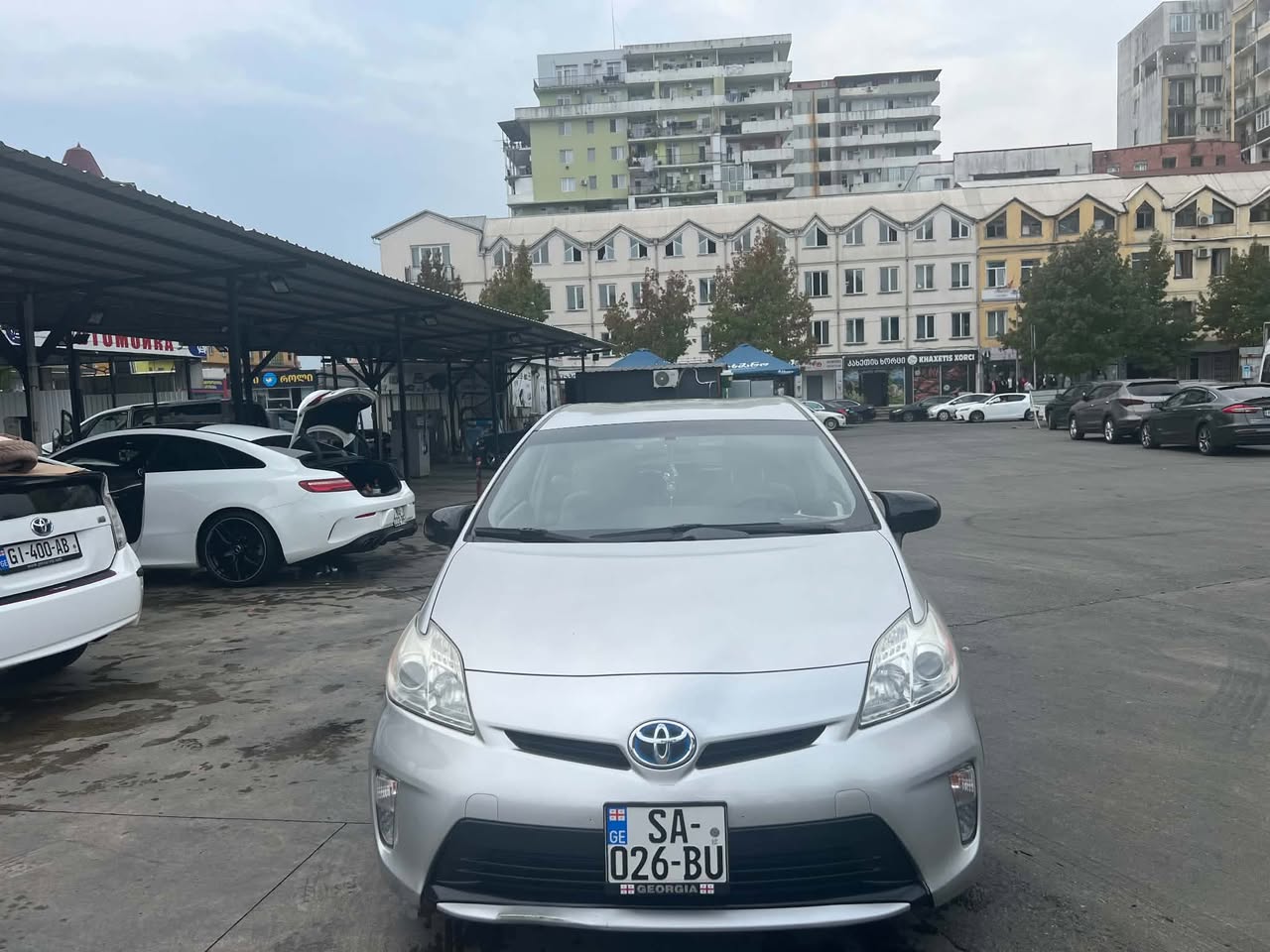 Toyota Prius 2014 — 7,400$