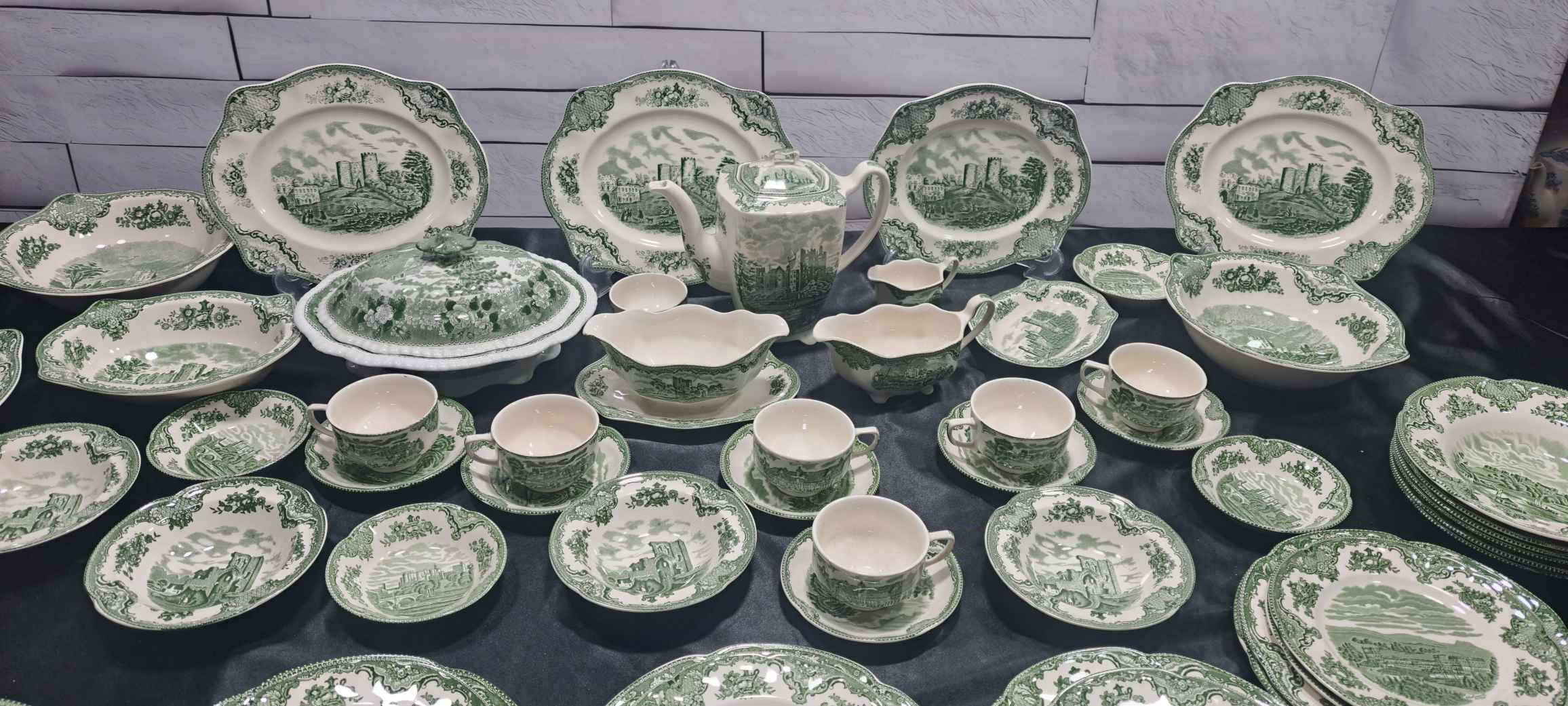Green china dinner set 12 persons
