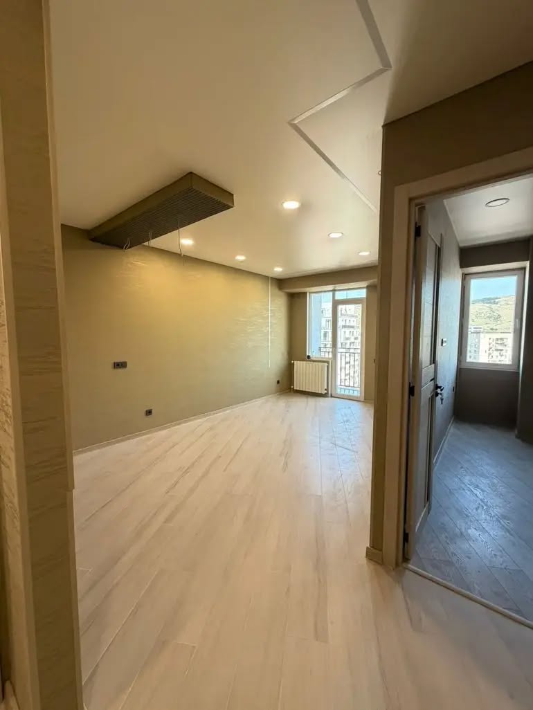 Satılır 3-otaqlı mənzil, Tbilisi — $78,000