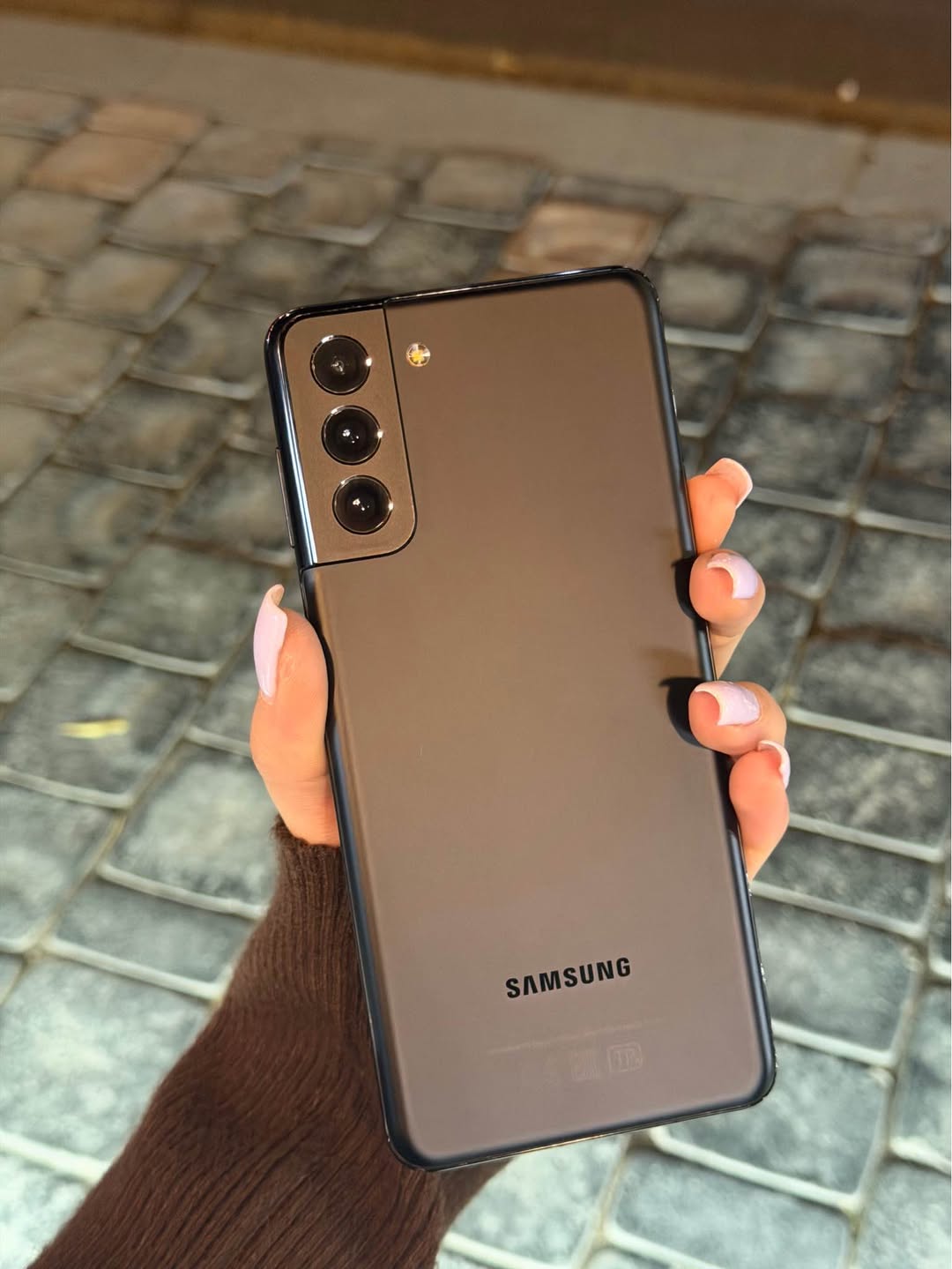 Galaxy S21+5 G 128 gb 8 — 90,000֏