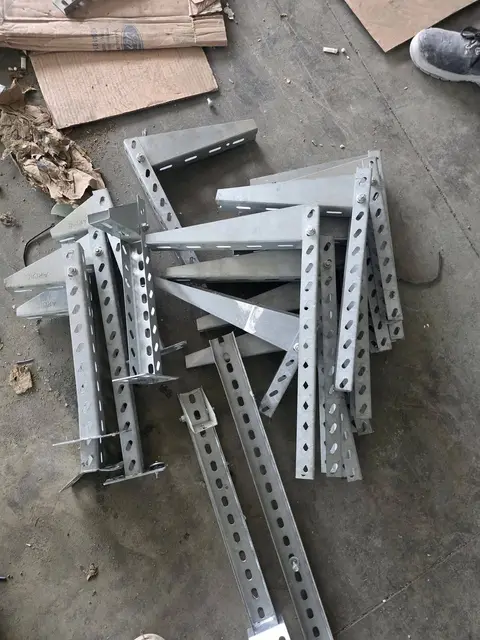 Cable ties for sale. Tel: +