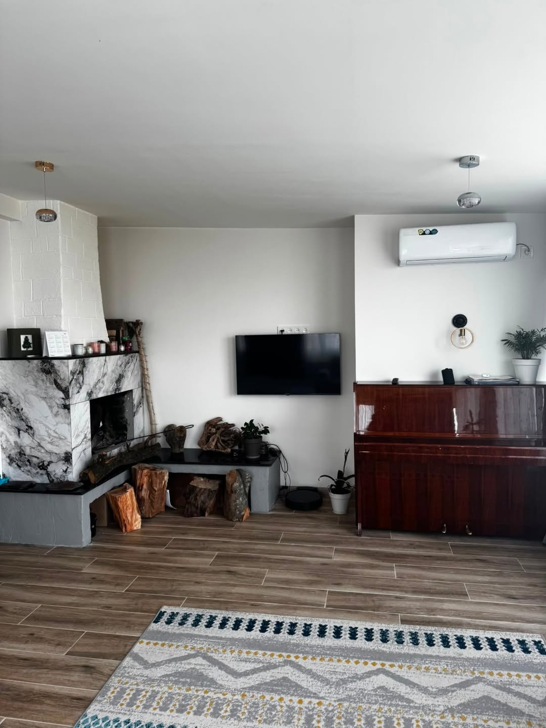 CAR AS A GIFT!! Apartment for sale in
